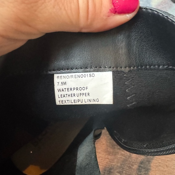 Blondo Waterproof Black Ankle Boots - Picture 11 of 12